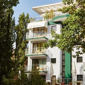 Bernstein Kastania 4* Berlin
